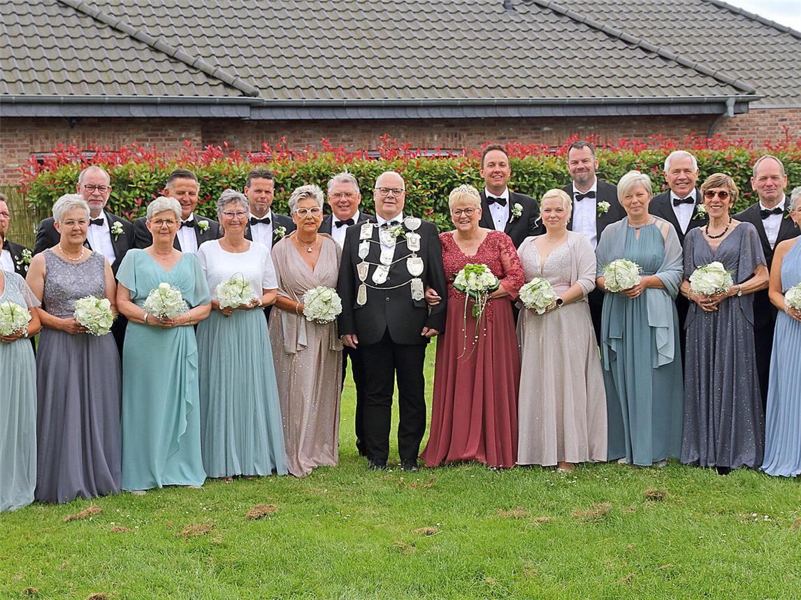 Der Thron der St. Pantaleon Bruderschaft in 2024. NN-Foto (Archiv): Theo Leie