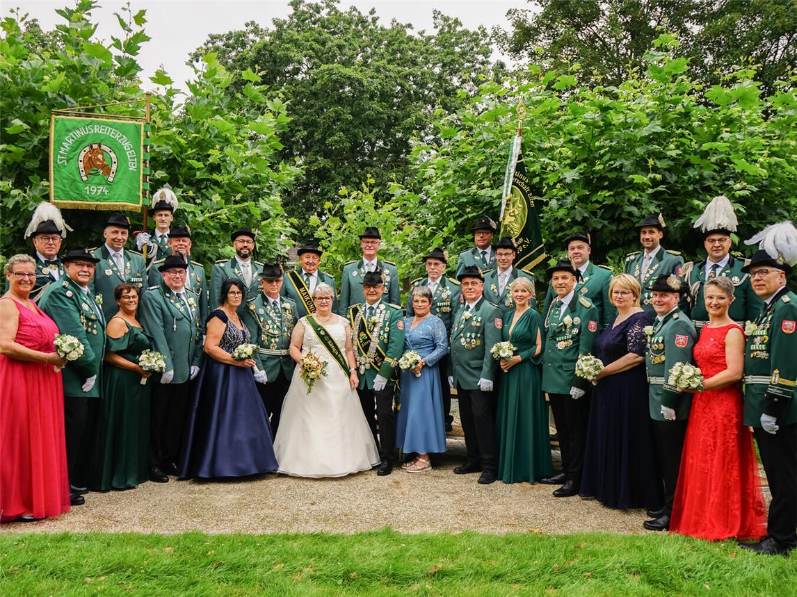 Der Thronzug 13 mit dem Vorstand der St.-Martinus-Schützenbruderschaft. Foto: privat