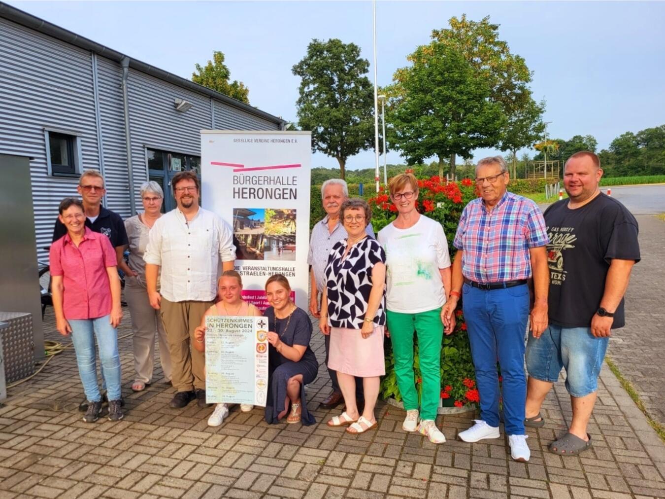 Auch ohne Thron feiert Herongen die Schützenkirmes Der Vorstand der Muttergottes-Bruderschaft Herongen lädt zur diesjährigen Sommerkirmes ein.Foto: privat