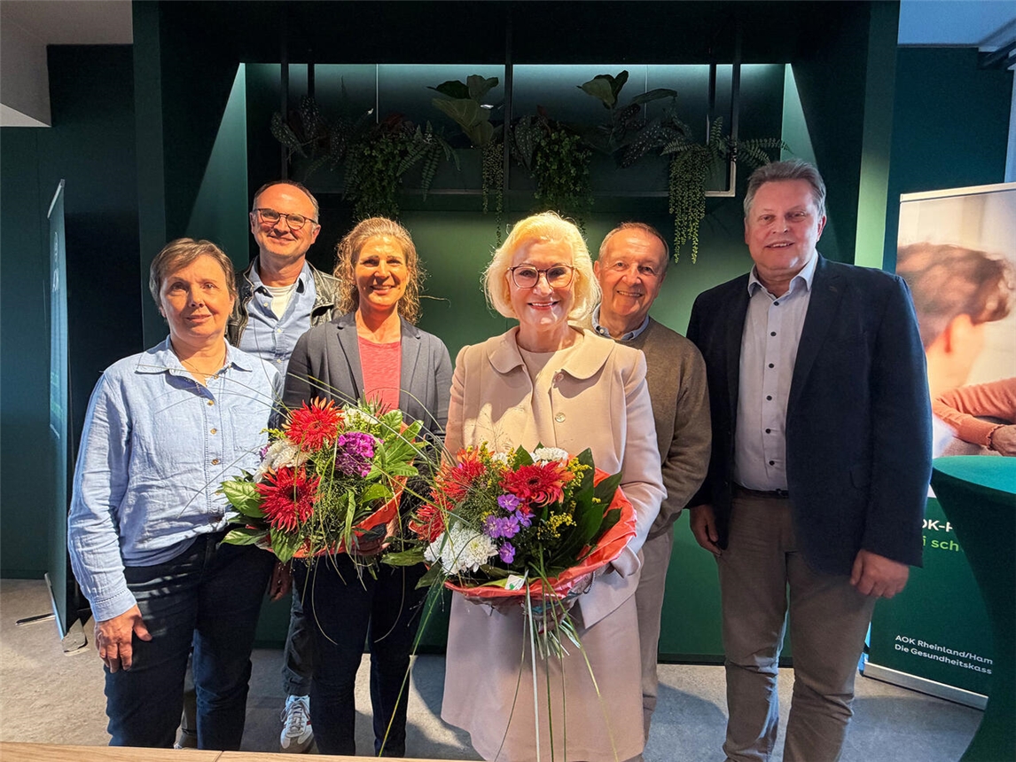 Vorstand des Presseclubs Kleve mit neuer Geschäftsführerin Verena Rohde, Gruppenfoto, Presseveranstaltung, Teamfoto
