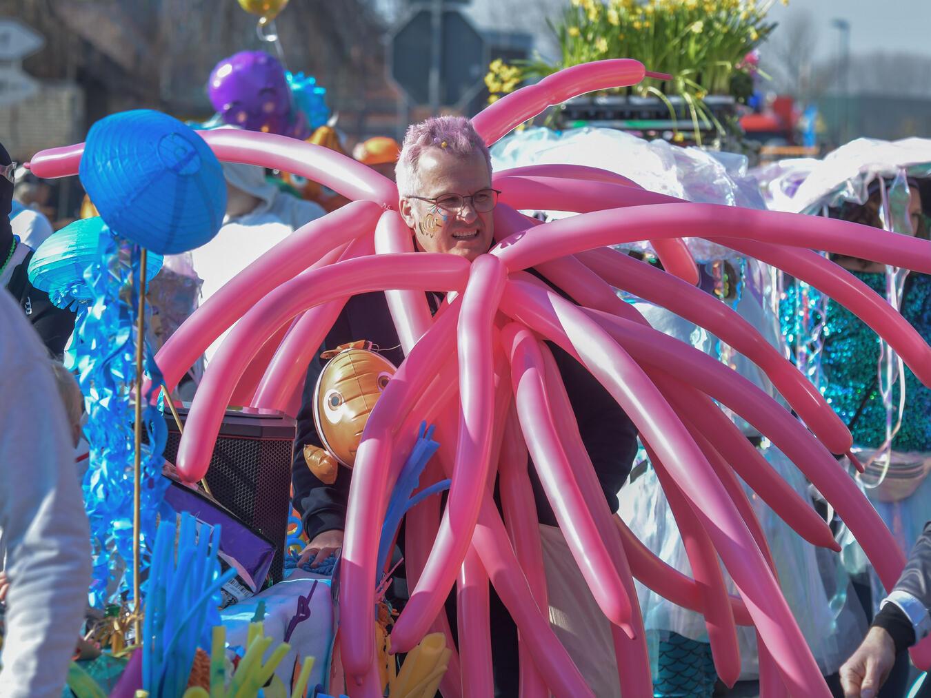 Die Achterhoeker Karnevalsgesellschaft war im Zug mit einer Gruppe Meeresgetier vertreten. 