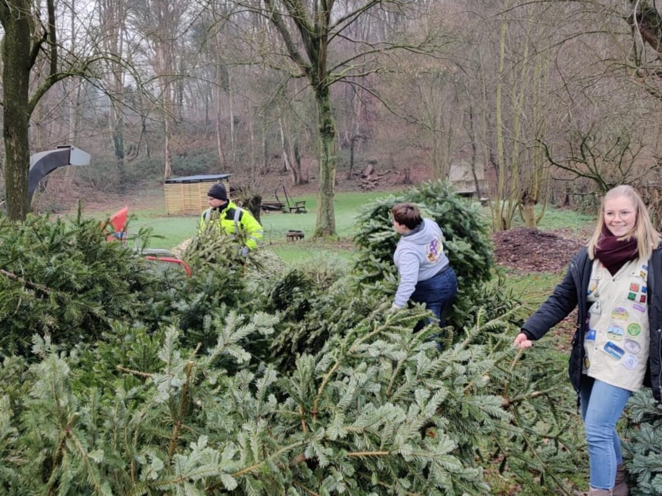 Die Alpener Pfadfinder holen wieder die Tannenbäume ab. Foto: privat