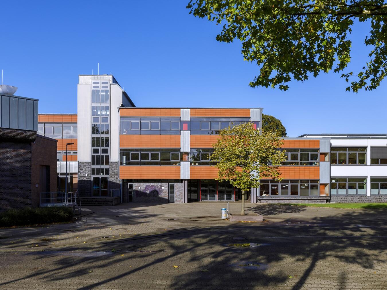 Die Anmeldungen am Gymnasium Aspel in Rees ist Ende Februar möglich. Foto: Stadt Rees