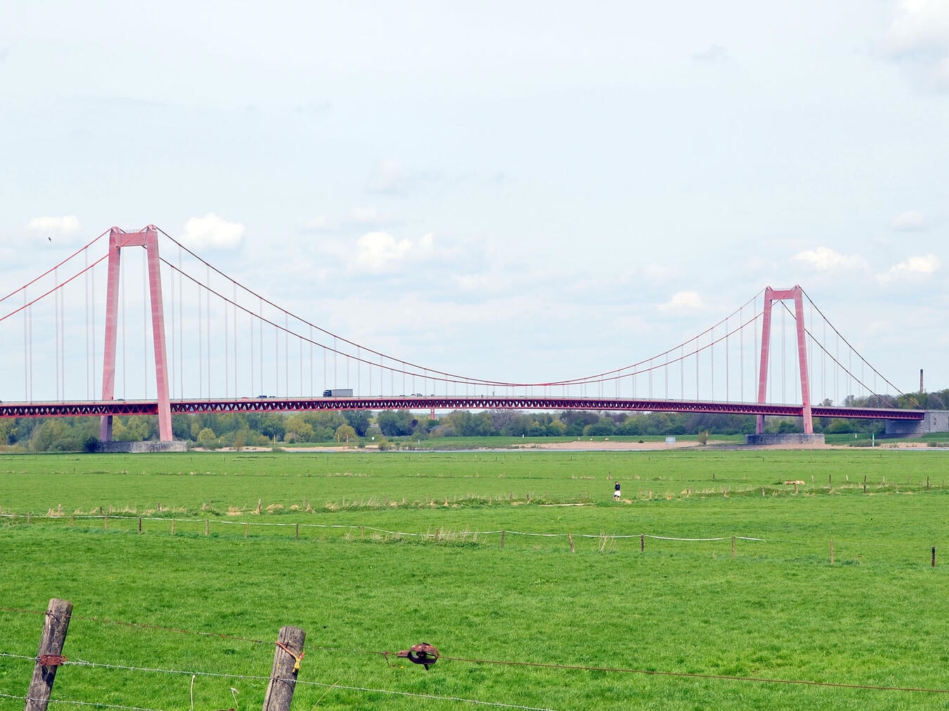 "Sanierung Rheinbrücke: Bauarbeiten zur Vorbereitung neuer Bauphasen"