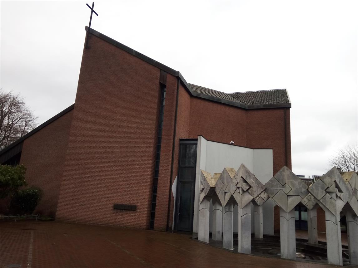 Die Arnold-Janssen Kirche wurde am 31. Oktober 1982 feierlich geweiht. Foto: privat