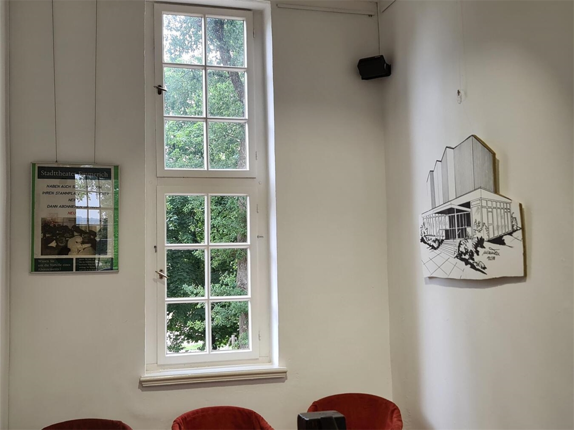 "Ausstellung im Schlösschen Borghees, Emmerich, sonntags geöffnet bis 13. September"