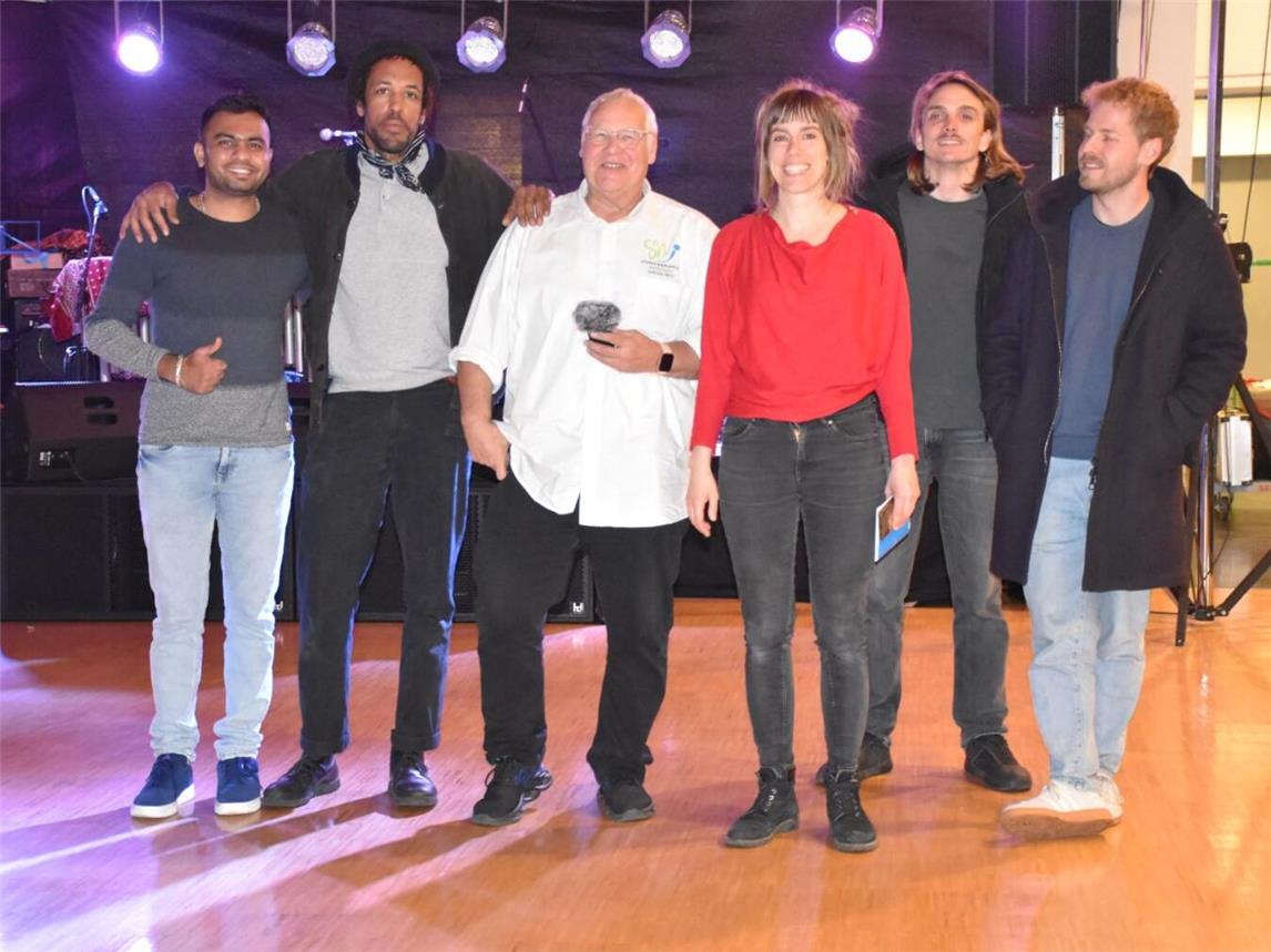 Die Band Embryo mit Jürgen Meis vom Studio Nierswelle. Foto: Studio Nierswelle/ Michael Evers