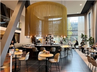 Die Bar & Brasserie Lumen im WestCord-Hotel. Der Name ist eine Hommage an die hi...