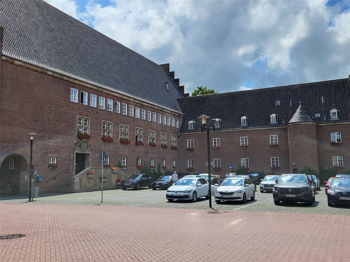 Die BGE hat einen Antrag in den Rat der Stadt Emmerich eingebracht. NN-Foto: Michael Bühs