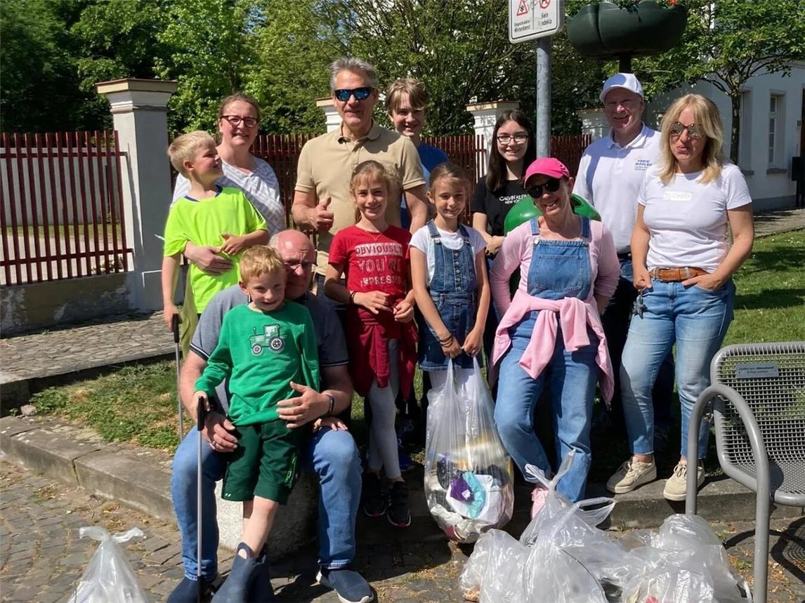 Die Bürgervereinigung Kerken (BVK) lädt alle Bürger zu einer weiteren Müllsammelaktion ein. Foto: privat