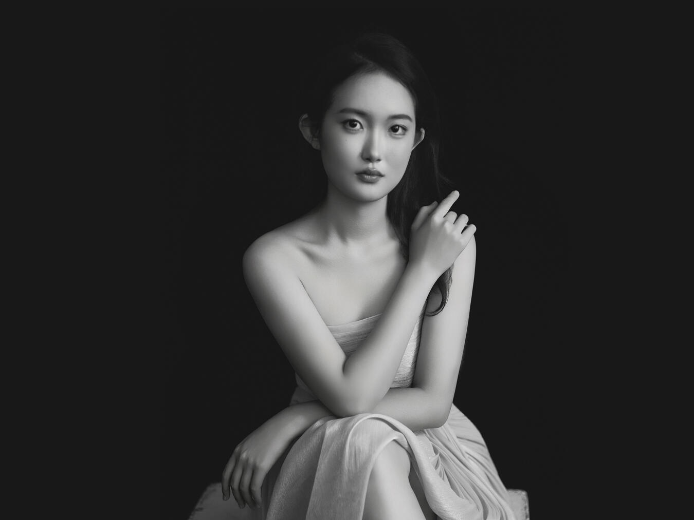 "Hanxi Huang spielt Bach, Beethoven, Busoni und Chopin am Klavier, klassische Musik-Performance"