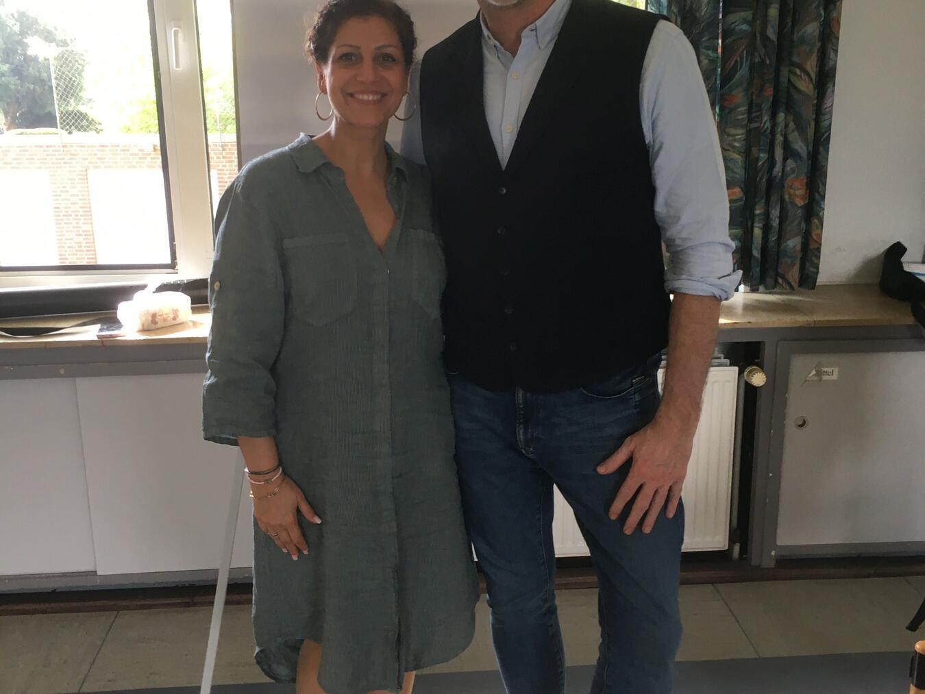 Die Dozenten Farahnaz Lankes-Holz und Andreas Sandvoß. Foto: privat