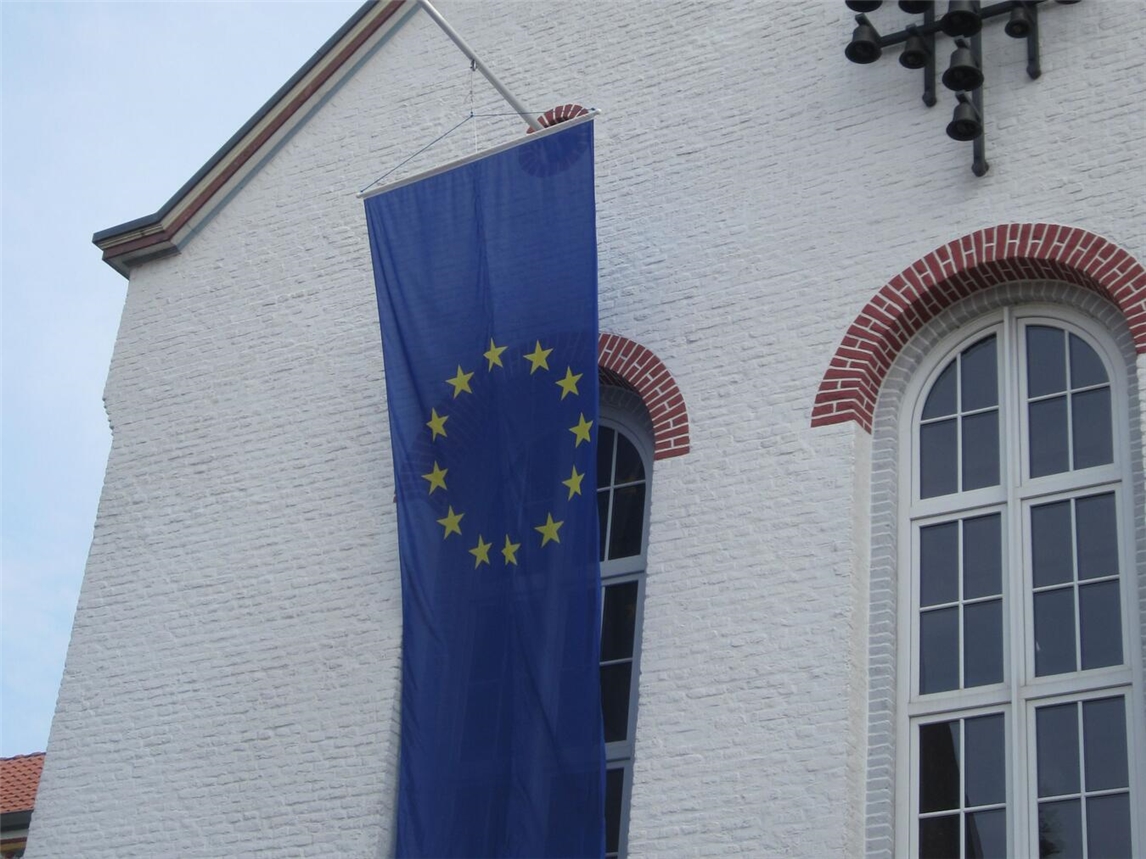 "Europaflagge weht am 9. Mai zum Schumann-Erklärungstag"