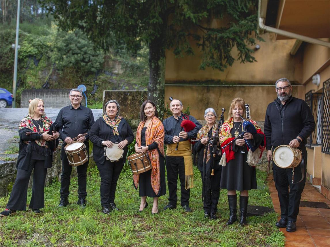 Die Gruppe O´Son do Vao tritt beim großen Folk-Event am 14. Juli am Friedensplatz auf.
