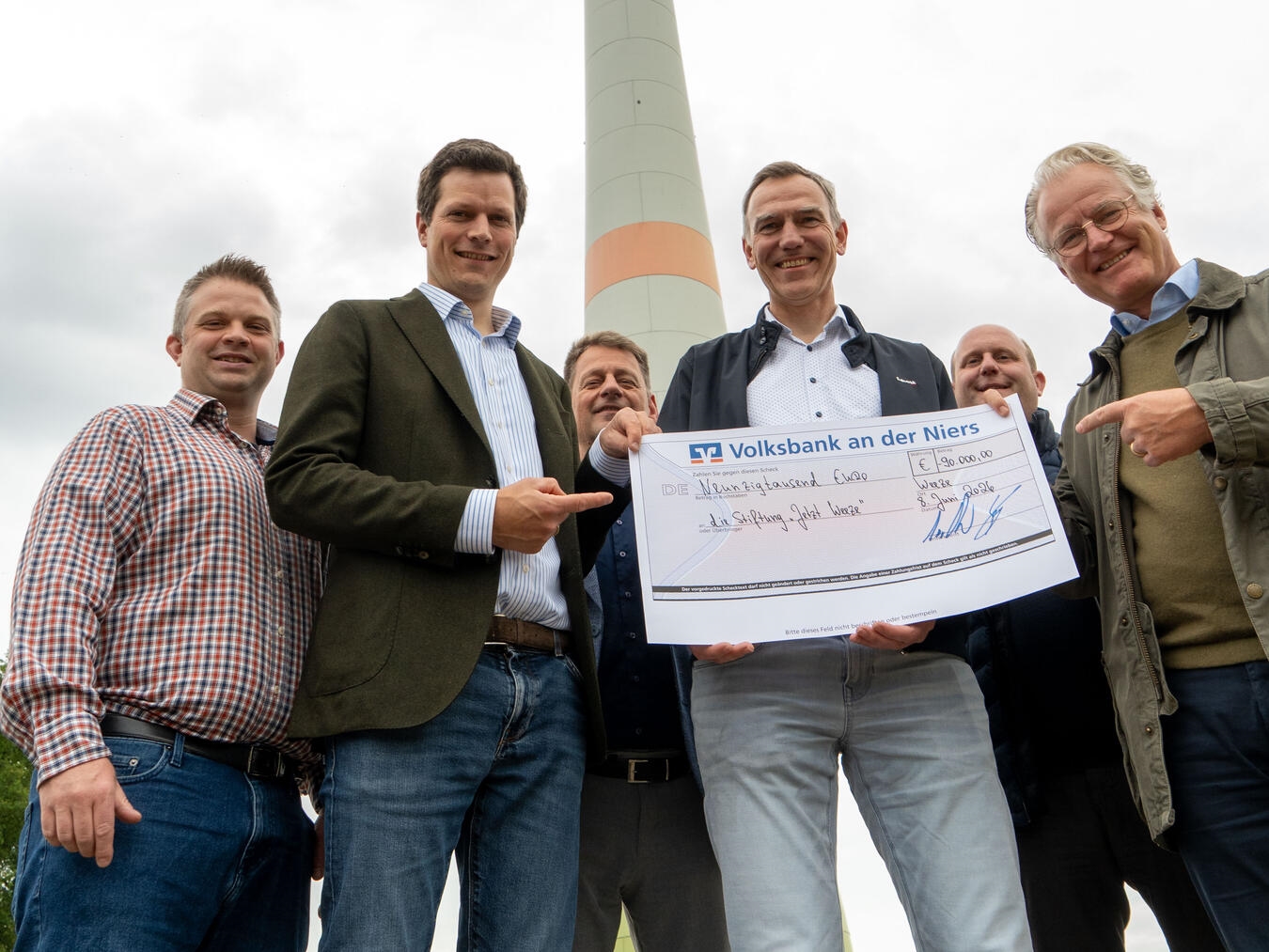 "Häuser Kalbeck und Wissen spenden 90.000 Euro an Stiftung 'Jetzt Weeze', Foto von Gerhard Seybert"