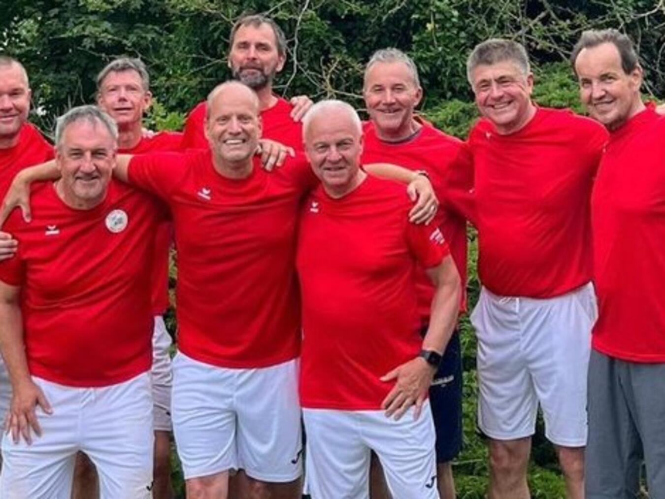 Die Herren 50 des TC Rot-Weiß Goch starteten fulminant mit einem 9:0 Erfolg. Foto: TC RW Goch