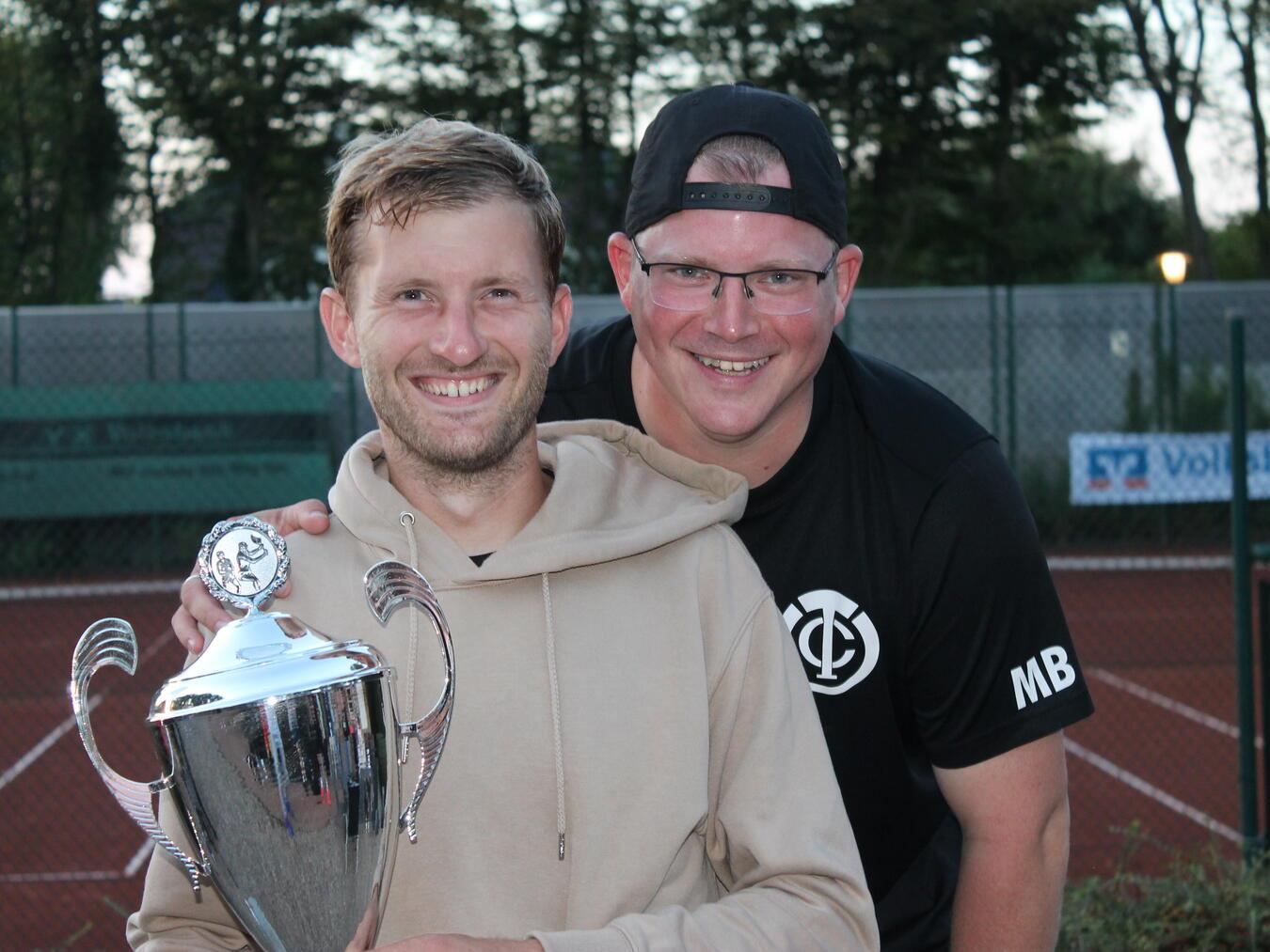 Die Herren A Sieger 2023 Manuel Bossig und Paul Janssen. Foto: privat
