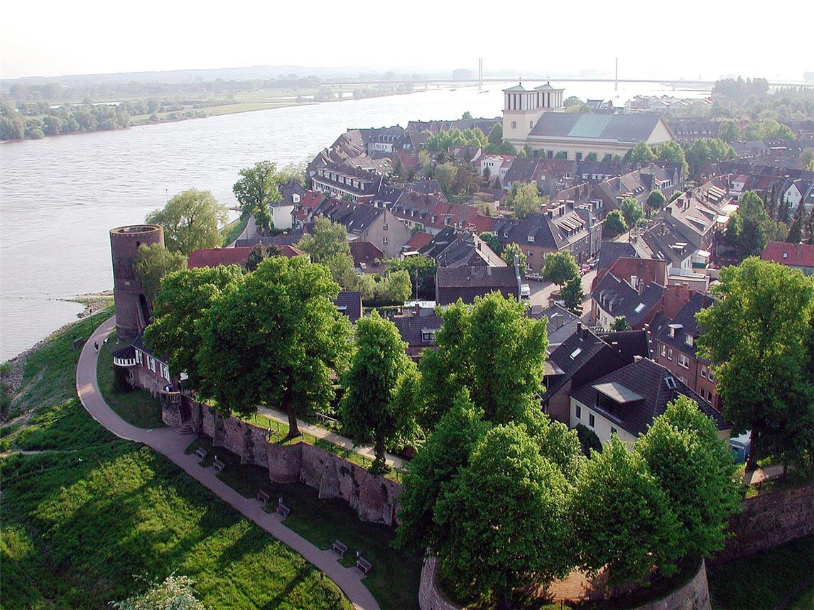 Die historische Altstadt der Stadt Rees mit bei dieser abendlichen Führung mit Kindern erkundet. Foto: Privat