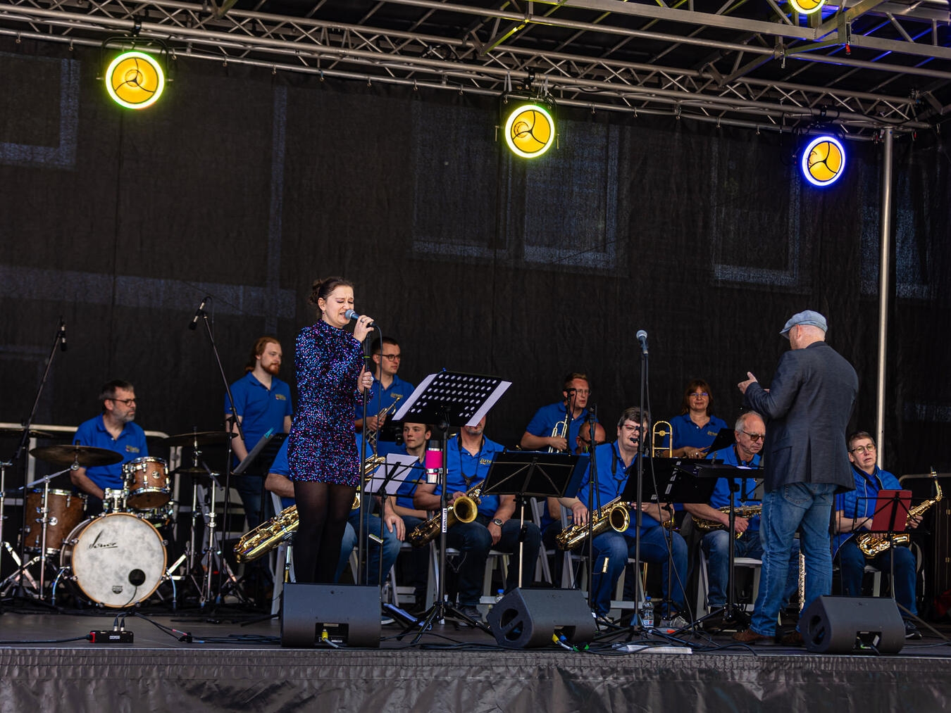Die Jazzabo Bigband beim Marktkonzert in Rees. Foto: privat