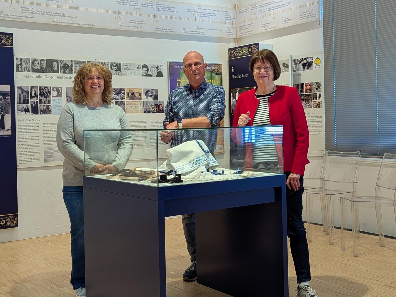 "Jüdische Gemeinde in Emmerich: Brita Buckermann, Peter Hinze, Irene Möllenbeck im jüdischen Kulturraum PAN"