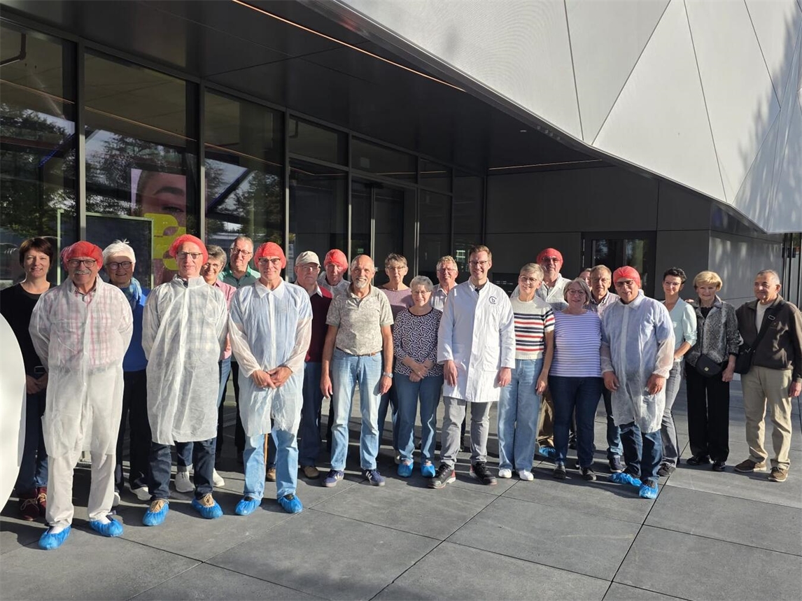 "KAB Millingen besucht bb med - Gruppenfoto, berufliche Weiterbildung, Gesundheitssektor"