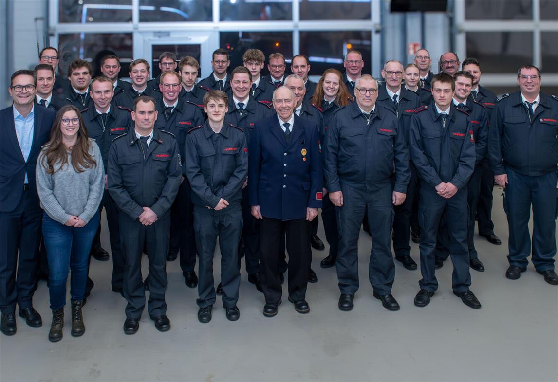 Die Kameraden und Kameradinnen der Löscheinheit Lüllingen.Foto: Stadt Geldern/Seybert