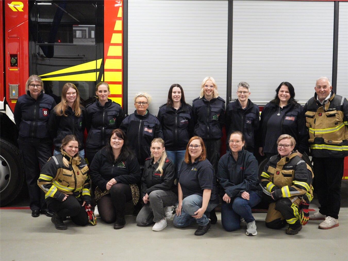 Die Kameradinnen der Feuerwehr Straelen engagieren sich in vielen Bereichen.Foto: privat