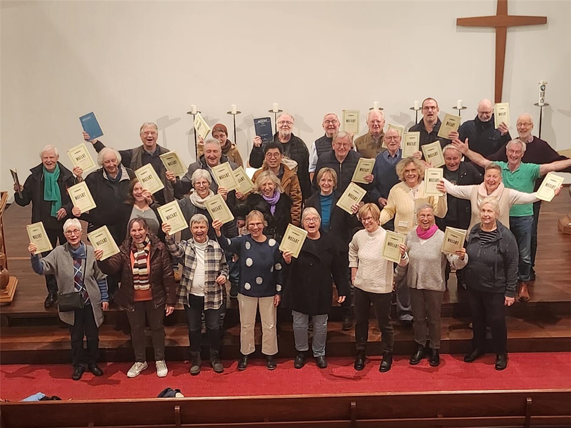 "Kantorei der Evangelischen Kirchengemeinde Geldern bei Proben für Konzert, Sänger willkommen"