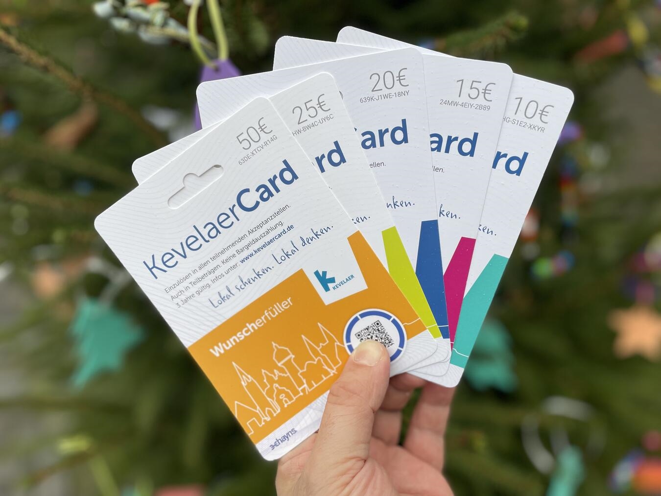 Die KevelaerCard lässt sich vielfältig in über 40 Kevelaerer Geschäften einlösen. Foto: Wallfahrtsstadt Kevelaer 