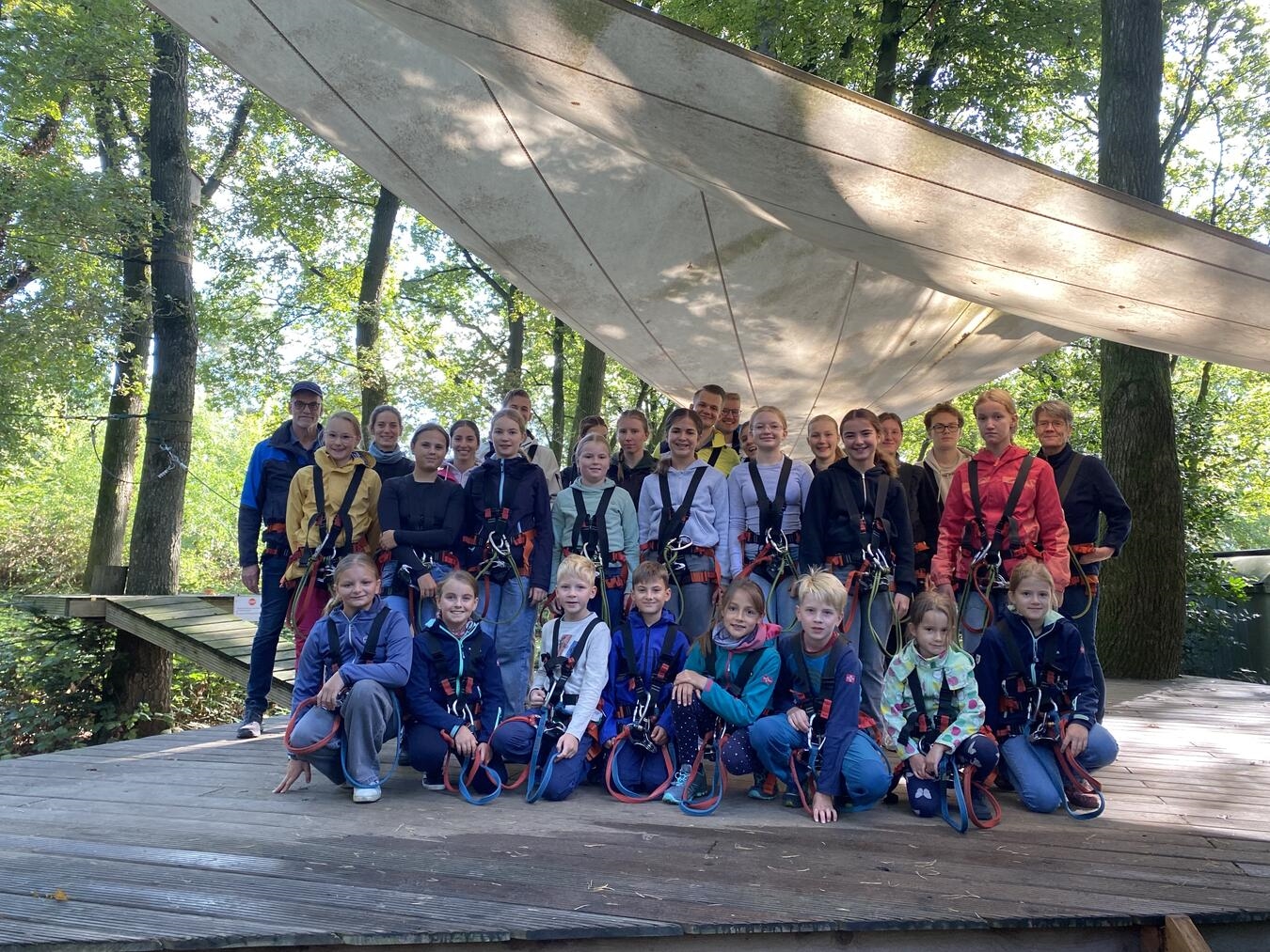 Die Kinder und Jugendlichen verbrachten einen spannenden Tag in Hinsbeck. Foto: privat