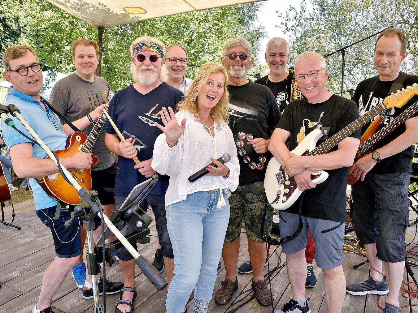 Die Klangfabrik Allstars stehen für tanzbare Musik aus fünf Jahrzehnten Rock- und Popmusik. Foto: privat