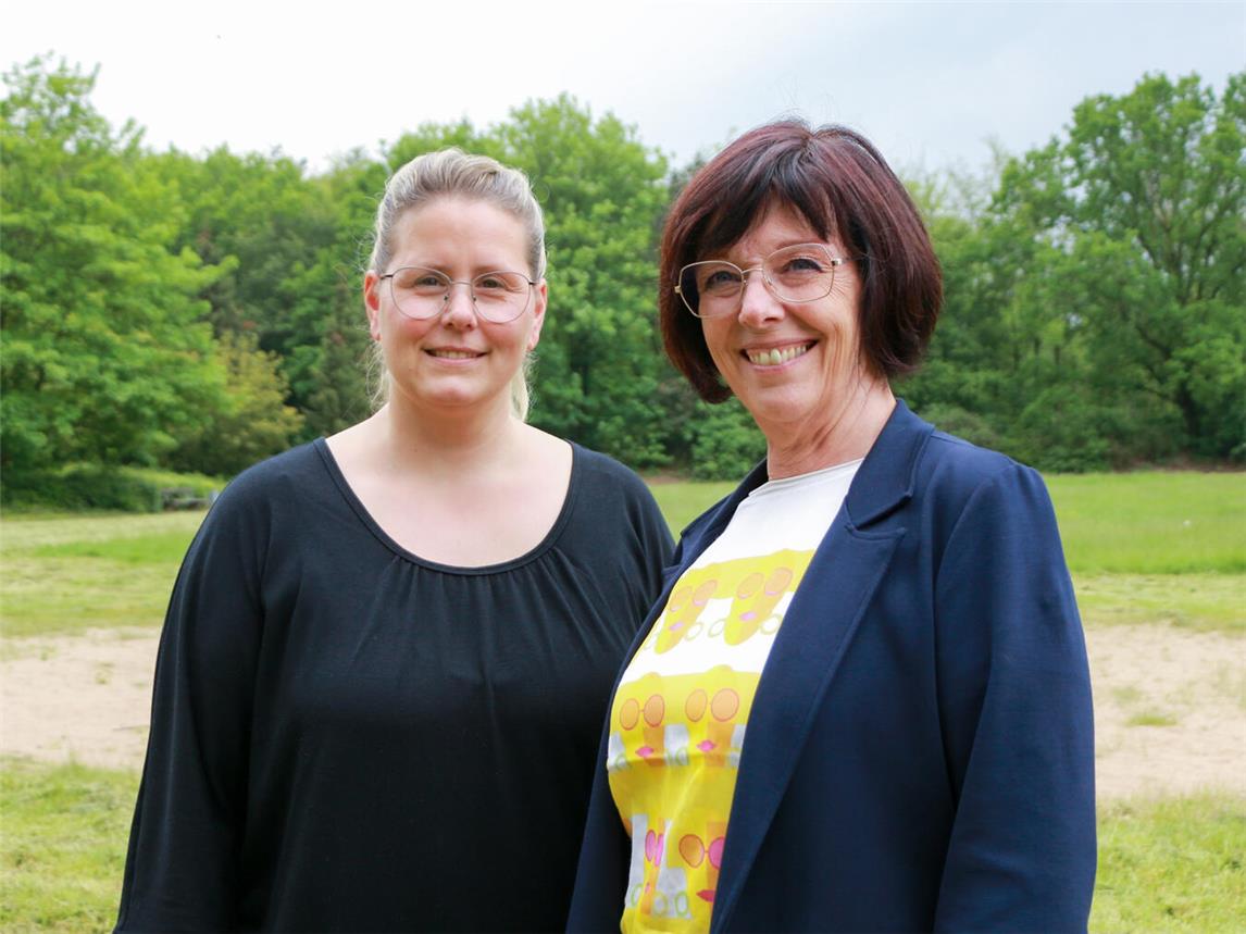Die Koordinatorinnen Nicole Schoeters und Franziska Eickmans vom ambulanten Hospiz- und Palliativberatungsdienstes des Caritasverband Geldern-Kevelaer.Bildquelle: Caritasverband Geldern-Kevelaer