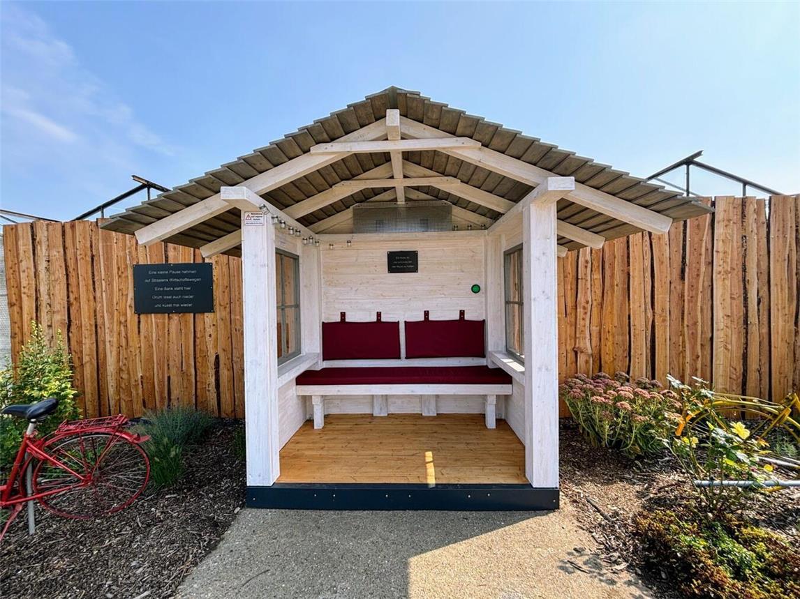 Die Kusshaltestelle in Straelen wurde mit Unterstützung von Leader umgesetzt.Foto: privat