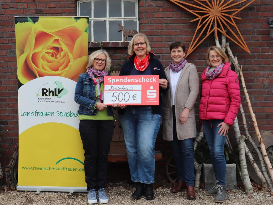 Die Landfrauen, die im Jahr 2024 viele glückliche Momente miteinander erleben durften, möchten einen Funken dieses Glücks weitergeben. Foto: Landfrauen Sonsbeck