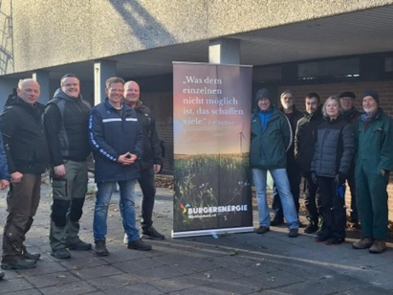 Die Mitglieder der Bürgerenergie Wachtendonk freuen sich über das erste, erfolgreich abgeschlossene Projekt in Wachtendonk.Foto: privat
