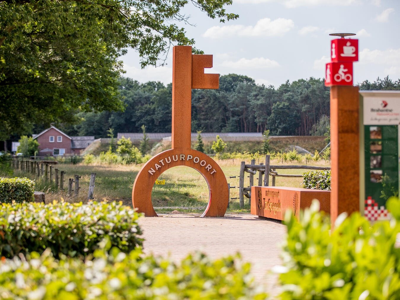 Natur, Freiheit und Ferienglück in den Brabantse Kempen Die Naturpforte TerSpegelt ist eine von 32 offiziellen Naturpforten der niederländischen Provinz Brabant und befindet sich direkt am Eingang des Ferienparks.Foto: privat