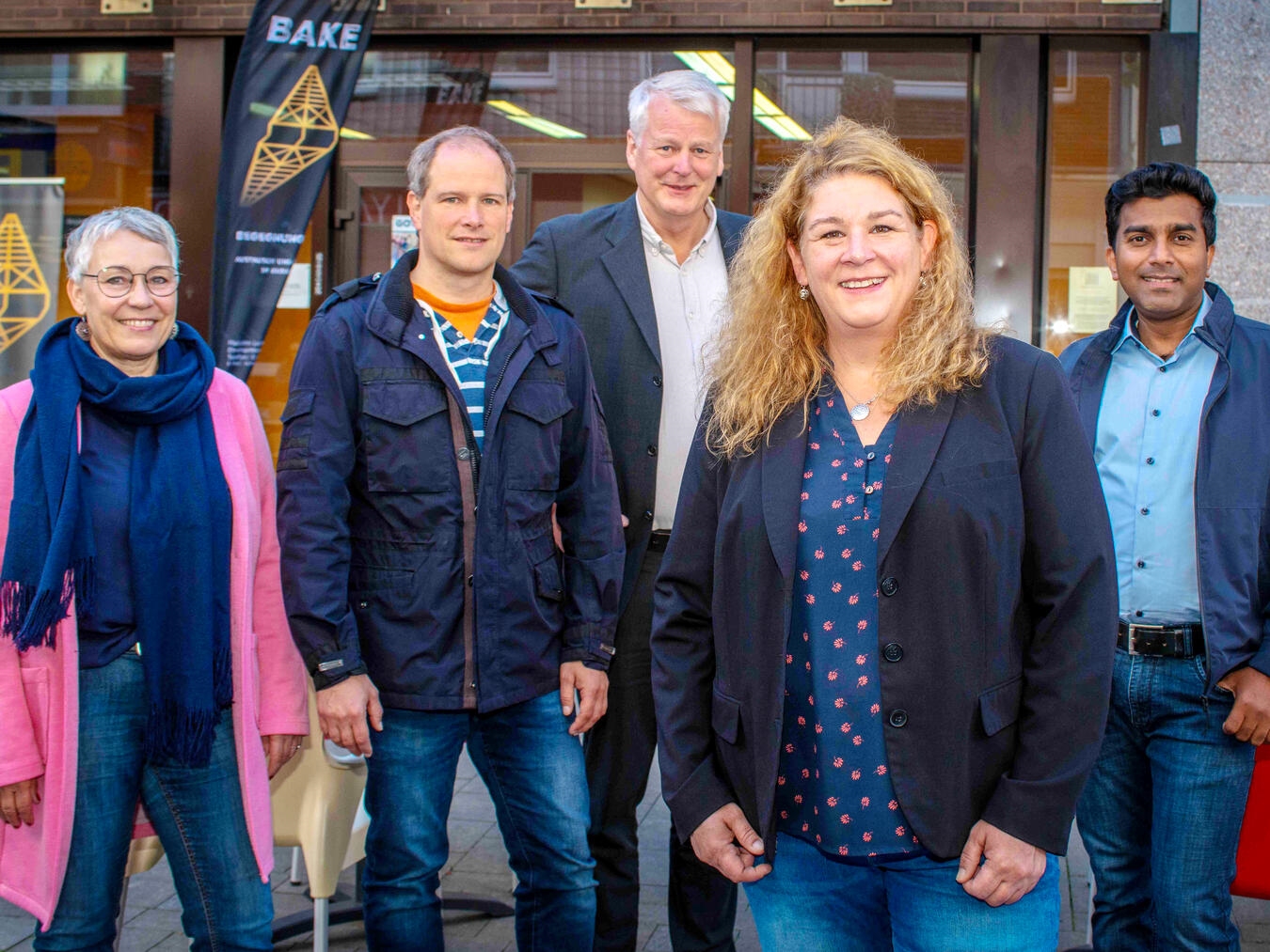 "Ehrenamtskoordinatorin Stefanie Winde mit Team: Jeanette van de Locht, Matthias Lattek, Bernd de Baey, Pradeep Thankappan"