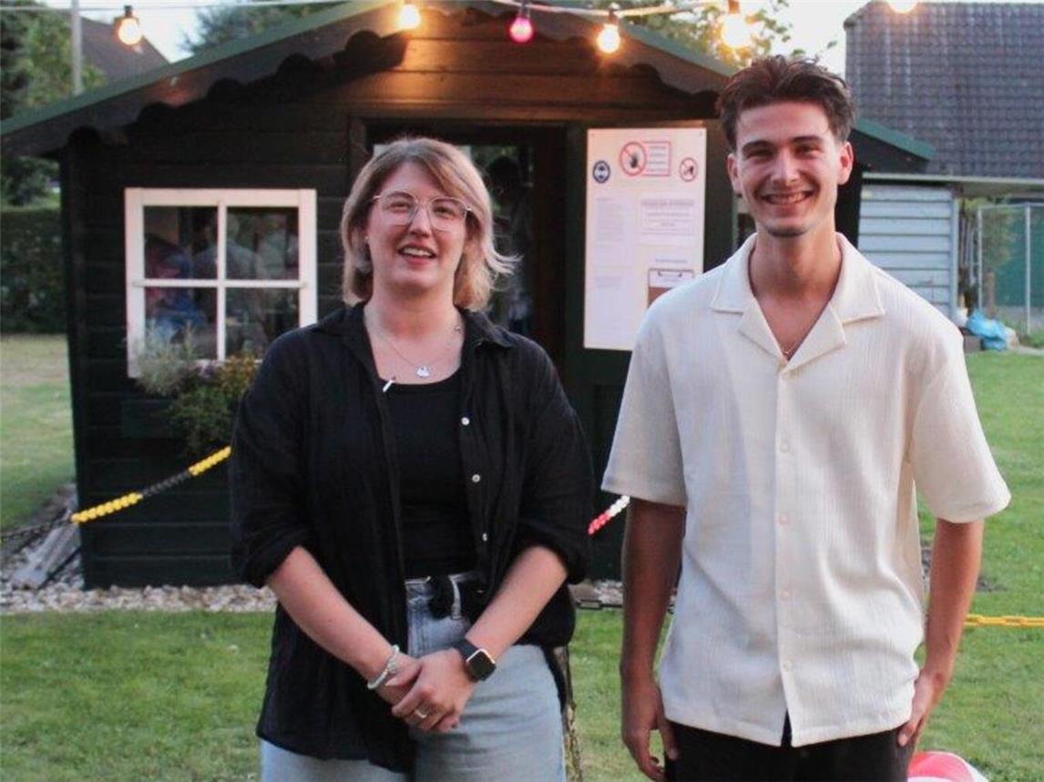 Die neue Gildenkönigin Lisa Aldenhoven mit „Prinzgemahl“ Massimo Loosen. Die feierliche Inthronisation erfolgt am 5. Oktober. Fotos: privat