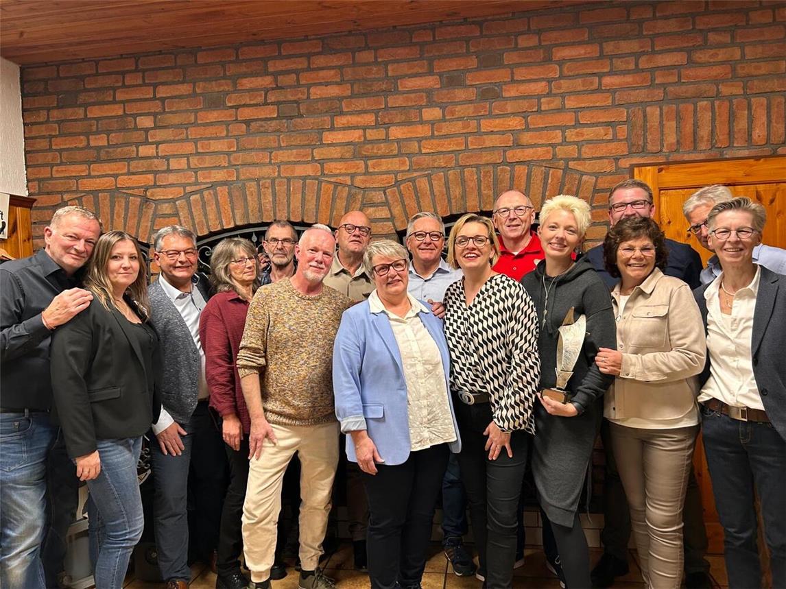 Die neuen Königspaare aus dem Stadtgebiet Emmerich. Foto: privat