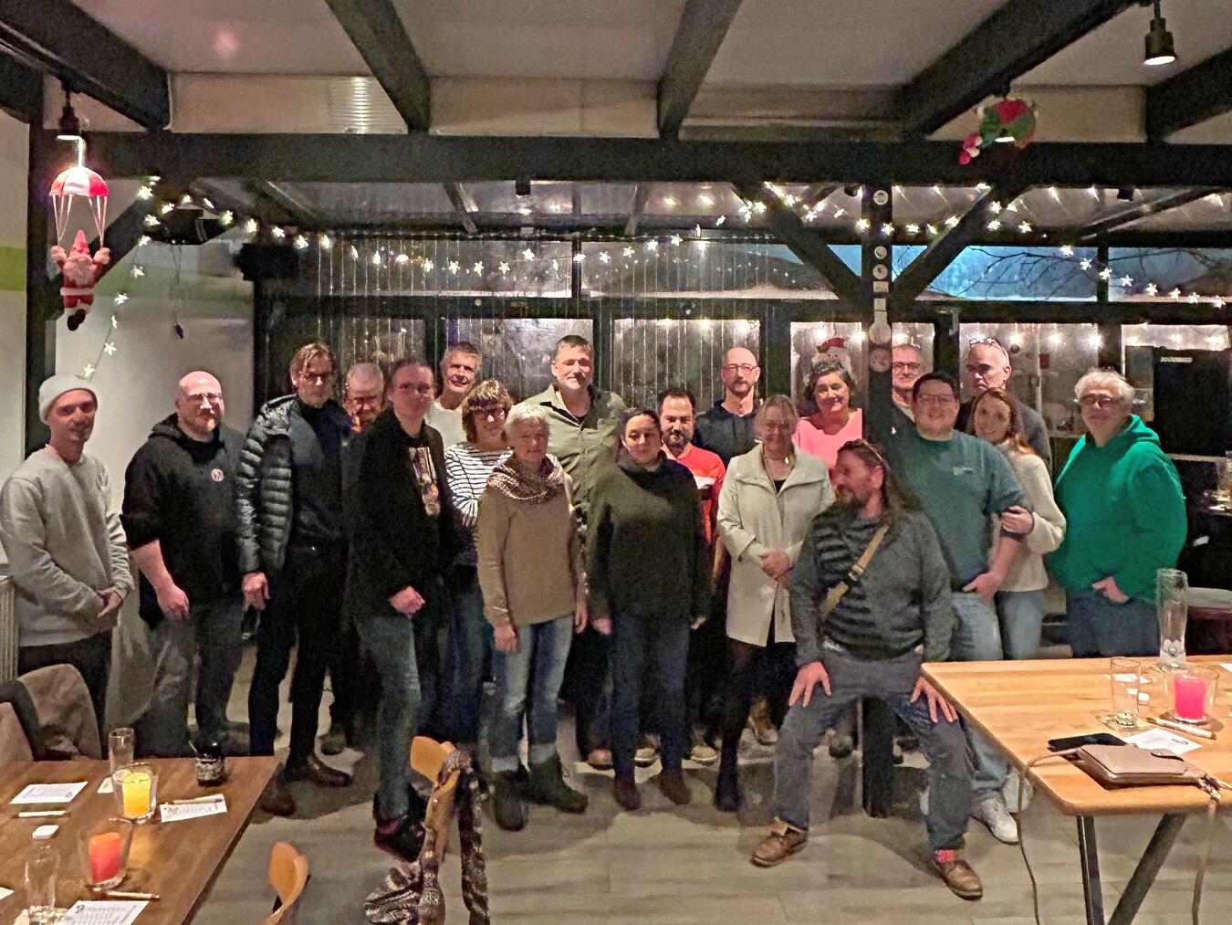 Die Parteimitglieder bei der Mitgliederversammlung. Foto: privat