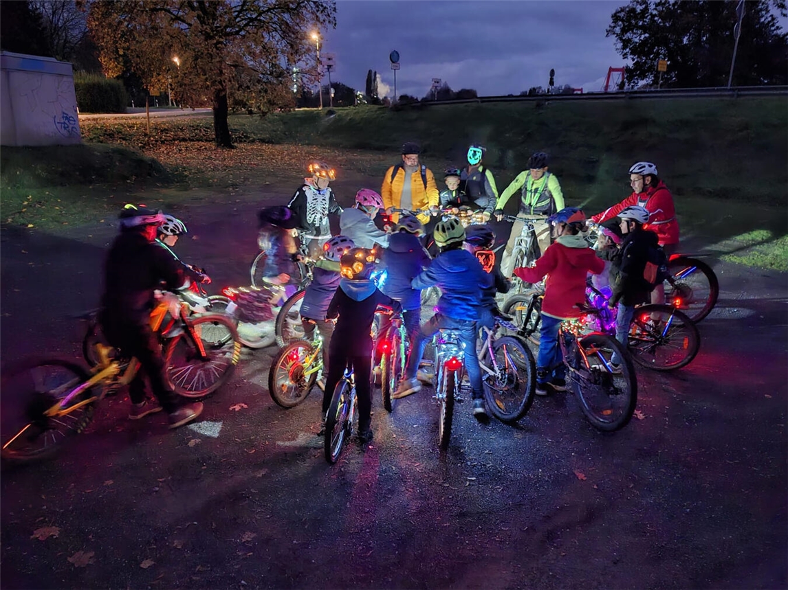 Die Premiere der Lichterfahrt erfolgte im vergangenen Jahr noch in kleiner Runde, nun hoffen die Organisatoren auf ein größeres Teilnehmerfeld. Foto: privat