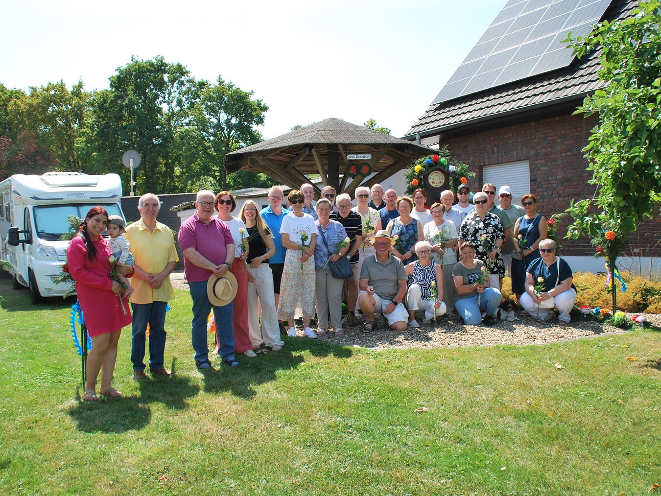"Historische Pumpennachbarschaft ‚van et ale Bruuk‘ feiert 55-jähriges Jubiläum, Gemeinschaftsbild, Foto: privat"