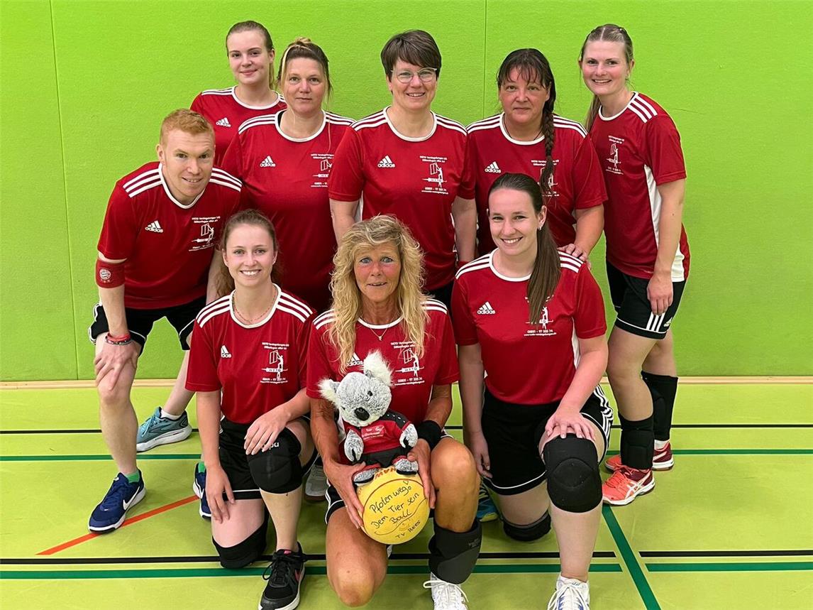 Die Reeser Völkerballspielerinnen freuen sich auf die Deutschen Meisterschaften im kommenden Jahr. Foto: TV Rees