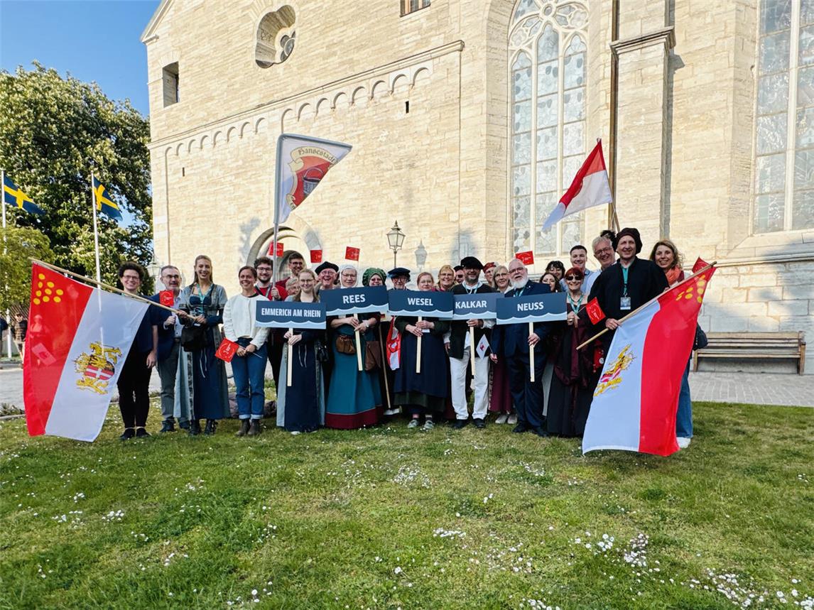 Die Rheinische Hanse fuhr vereint zum 45. internationalen Hansetag nach Visby. Mit dabei: Emmerich, Dinslaken, Kalkar/Grieth, Neuss, Rees und Wesel. Foto: privat