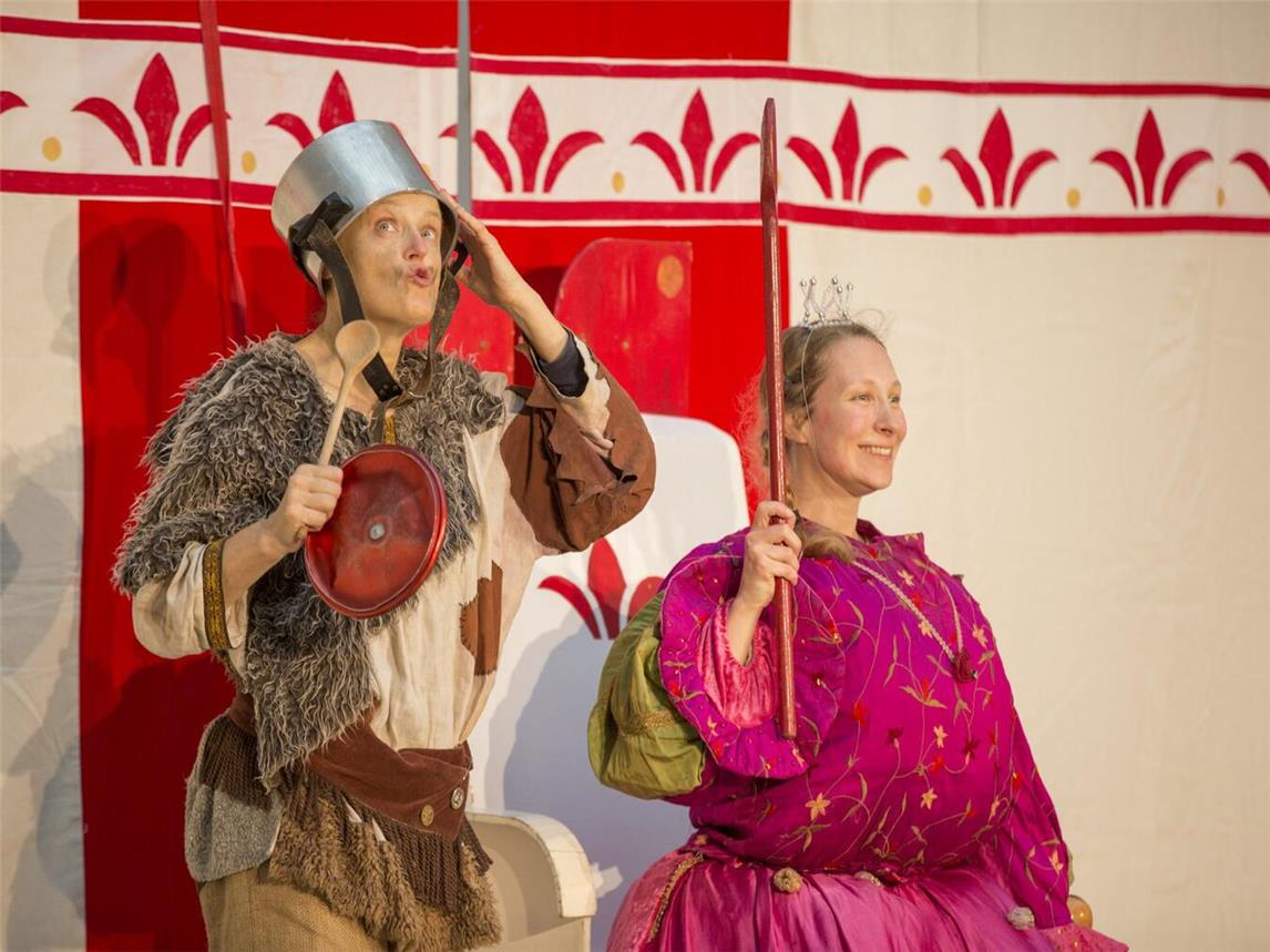 „Die Ritterprinzessin in“ Rees – ein Kindertheater über Ritter und Prinzessinnen, Arm und Reich, Teilen und Zusammenhalten. Foto: privat