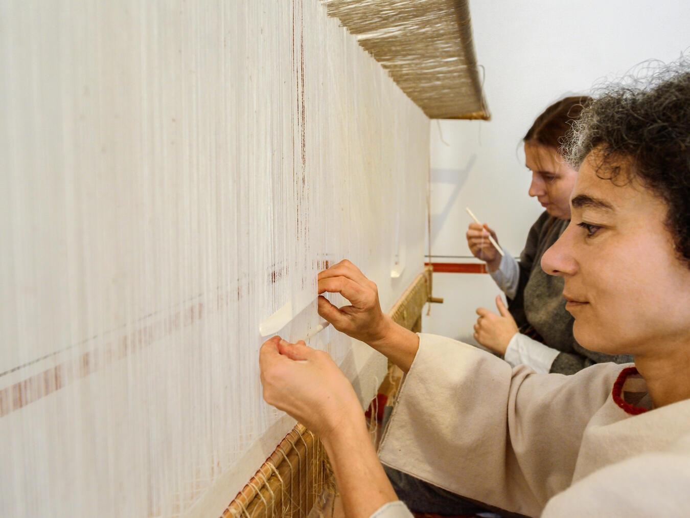 Die römische Weberin im APX. Foto: Axel Thünker DGPh