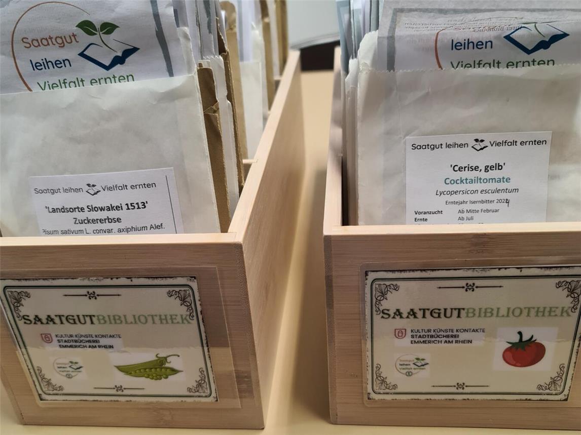 Die Saatgut-Bibliothek in der Stadtbücherei in Emmerich umfasst eine große Pflanzenvielfalt. Foto: Stadt Emmerich