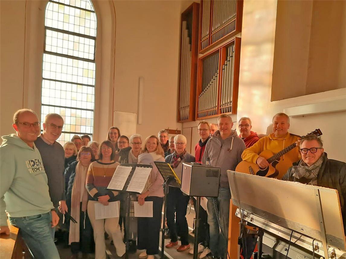 Die Sing– und Spielschar Nütterden blickt in diesem Jahr auf mehr als 55 Jahre musikalische Mitgestaltung von Gottesdiensten zurück. Foto: Sing- und Spielschar