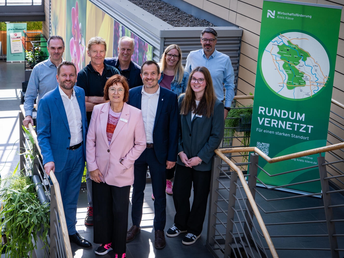 "Gruppenfoto bei Landgard und Veiling Rhein-Maas, Herongen: Christoph Klöpper, Bastian Pieper, Cees Hoekstra und Gäste der Stadt Straelen."