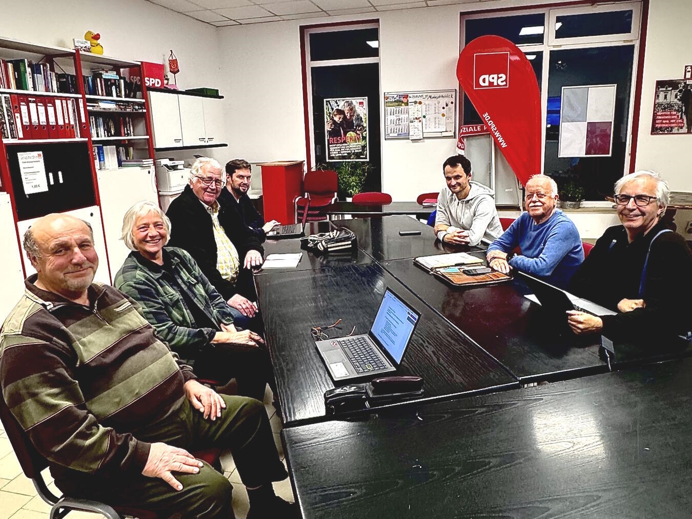 SPD-Ortsverein Weeze stellt neues Team auf Die SPD Weeze wählte bei ihrer vergangenen Sitzung einen neuen Vorstand. Foto: SPD - Weeze